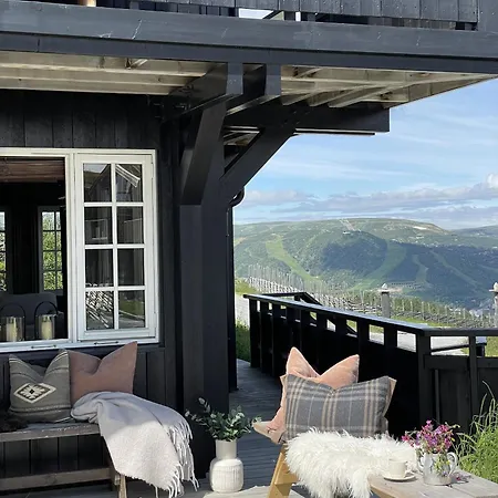 Geilo-Kikut, Ski-In, Ski-Out With Stunning Trails And Perfect Location Exterior photo