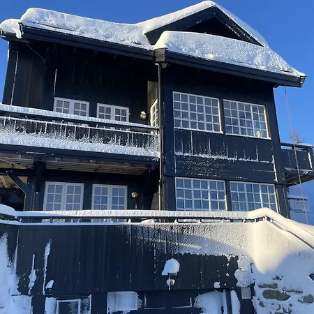 Geilo-Kikut, Ski-In, Ski-Out With Stunning Trails And Perfect Location Exterior photo